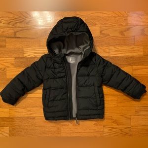 PRIMARY Winter puffer coat Size 3 Black